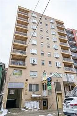 Sold by Century Homes Realty Group LLC | media 18