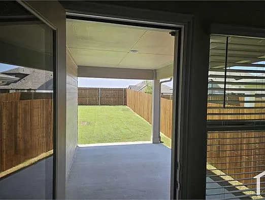 2257 Cliff Springs Dr — Photo 26