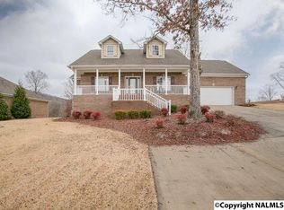 336 Tara Rd, Guntersville, AL 35976