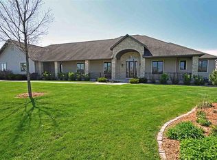 6085 Purcell Rd, Oregon, WI 53575