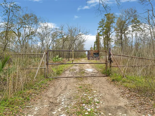 12202 Indian Oaks Ln, Houston, TX 77044