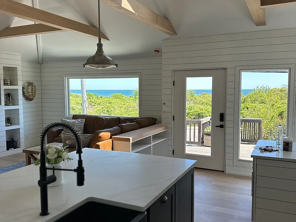 599 Old Montauk Hwy