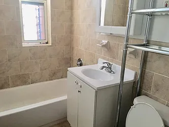 Rented by Empire Deeds LLC 