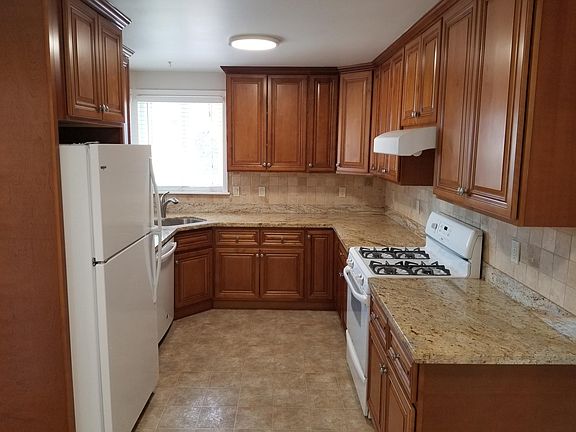 2nd image of 110 42nd Ave