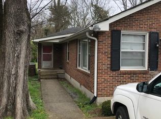 1208 Grandview Dr, Nashville, TN 37215