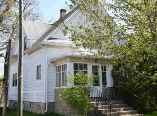 124 S Shore Dr, Elkhart, IN 46516