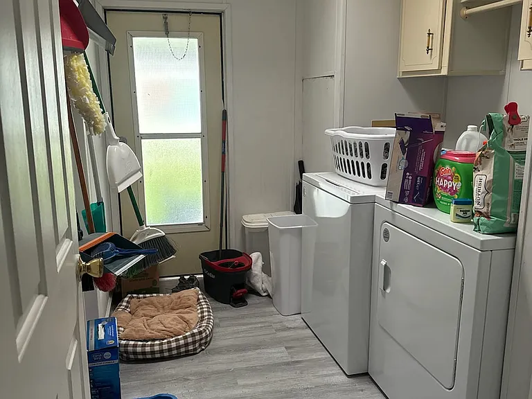 26297 Greensboro Dr — Photo 6