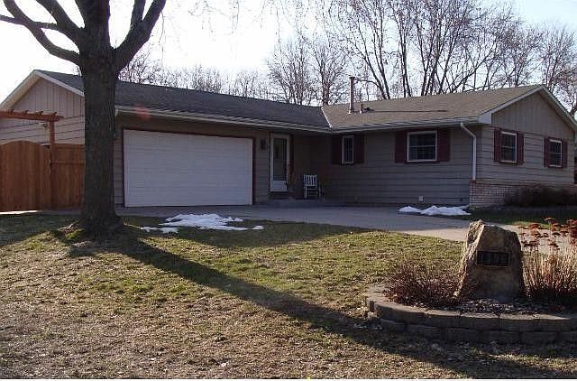 1st image of 1396 Parkwood Dr