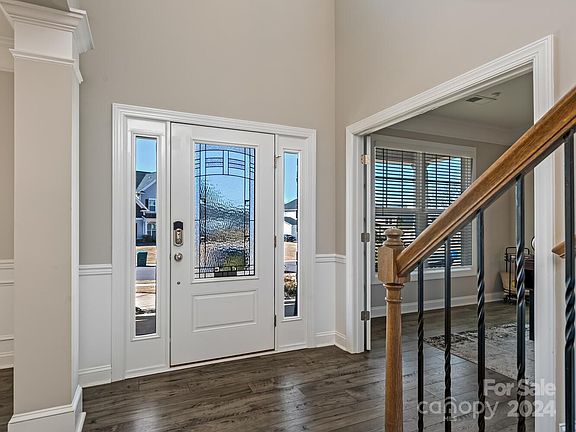 3rd image of 8713 Auburn Whisper Ln