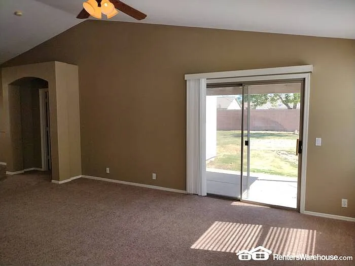 10721 E Emerald Ave — Photo 7