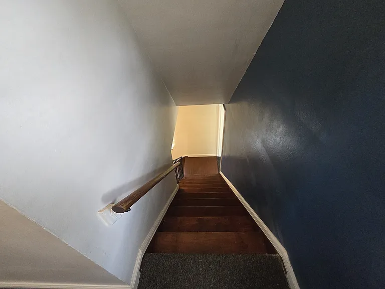 15205 Maplewood Ave — Photo 23