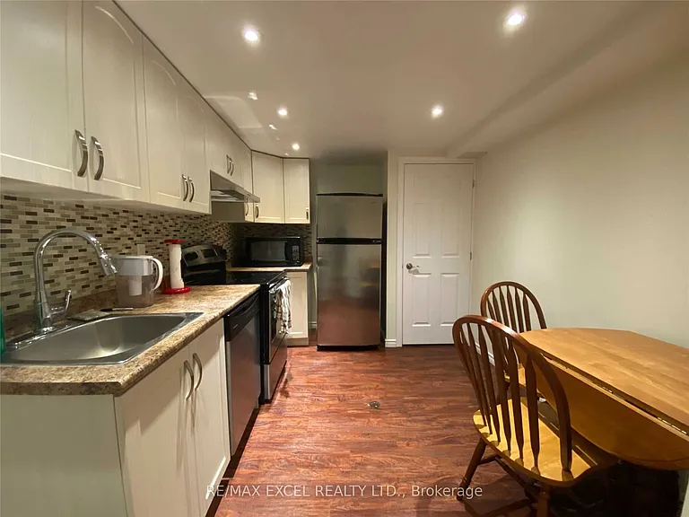197 Lancaster Ave #LOWER — Photo 5