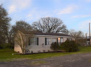 12488 S Fork Ln, Iola, TX 77861