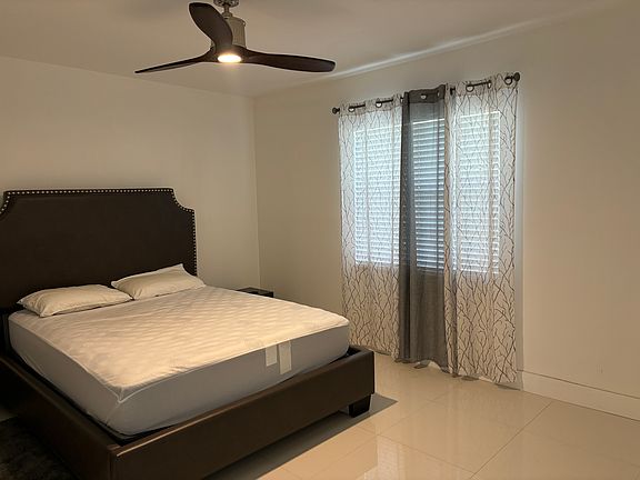 5th image of 2305 NW 89th Dr APT 705