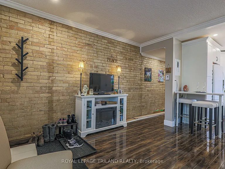 713 King St #1 — Photo 2