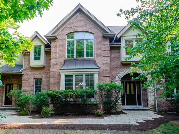 230 Devon Dr, Burr Ridge, IL 60527