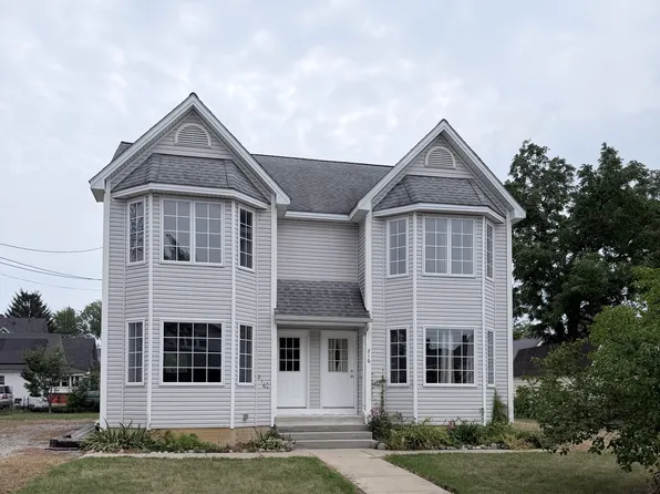 216 N Hickory St #216, Owosso, MI 48867