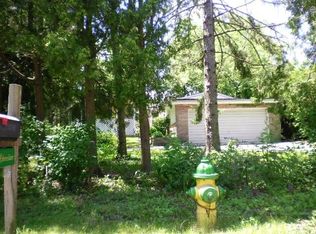 2918 E Bonnie Brook Ln, Waukegan, IL 60087