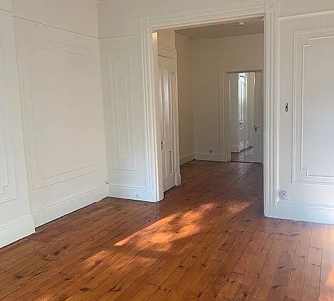 3rd image of 369 5th St Floor 2