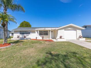 7031 Flaggler Dr, Port Richey, FL 34668