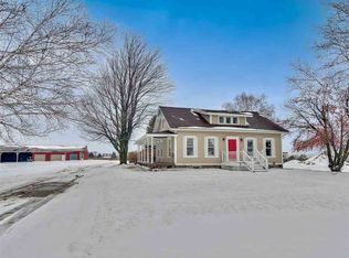 12575 Novotny Rd, Charlevoix, MI 49720