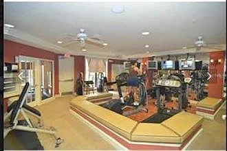 2 bed, 1054 sqft, $1,600 — Photo 3