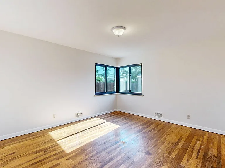 2220 Ironton St — Photo 11