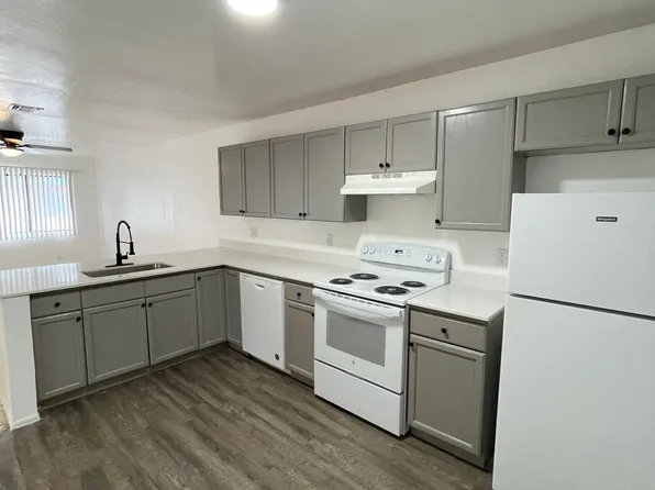 228 W Roger Rd, Tucson, AZ