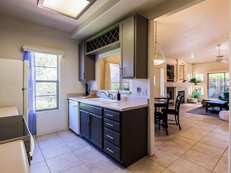 Dusty Rose Dr — Photo 3