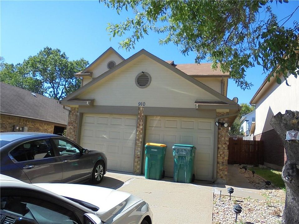 1st image of 910 Sylvan Creek Dr