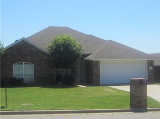 1050 Birch St, Greenwood, AR 72936