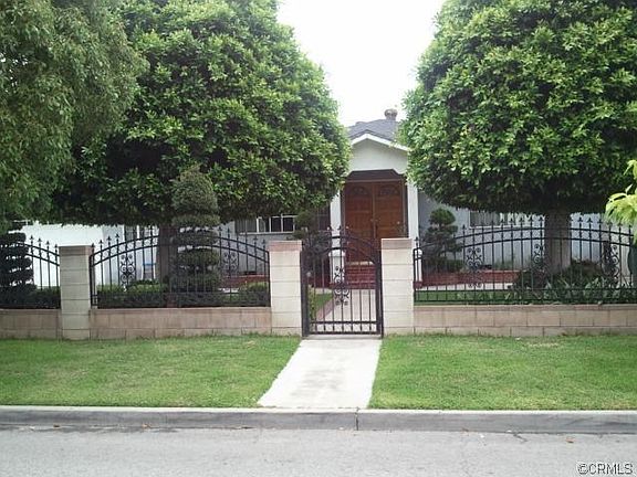 2nd image of 1332 S Siesta Ave