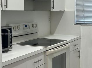 15315 SW 76th Ter APT 205, Miami, FL 33193
