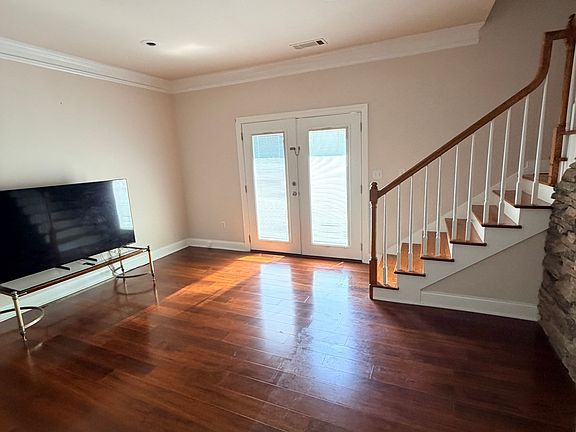 3rd image of 4529 Thompson Mill Rd