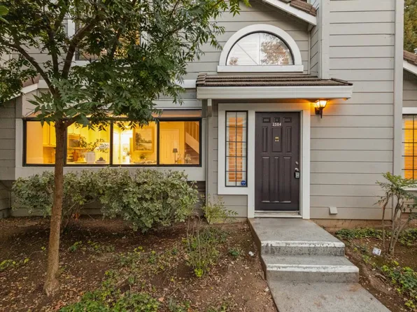 2584 Yerba Bank Ct, San Jose, CA 95121