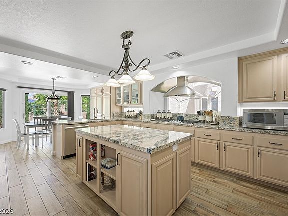 4th image of 4474 Grey Spencer Dr
