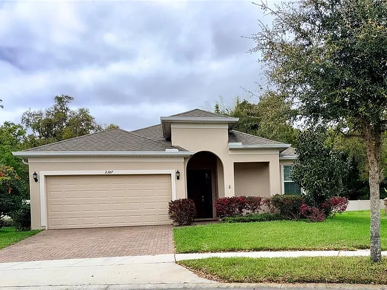 2387 Jernigan Loop — Photo 1