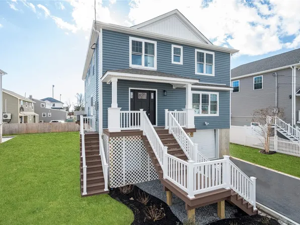 185 Carman Street, Freeport, NY 11520