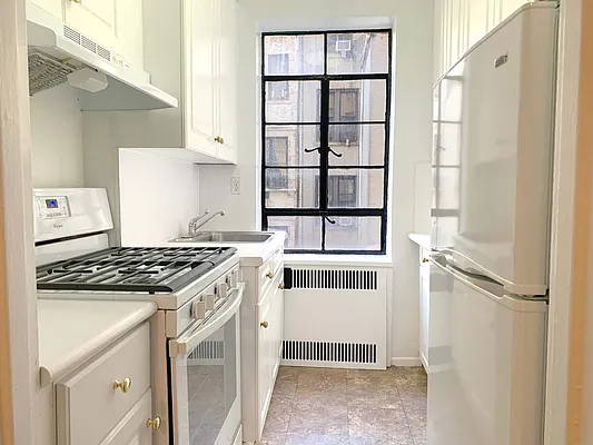 Rented by Compass | media 5