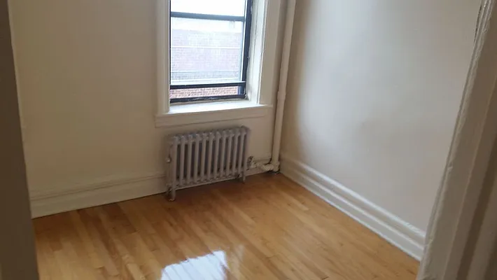 Rented by Alma Realty Corp. | media 7