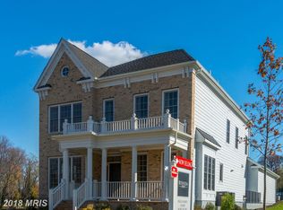 9121 Old Georgetown Rd, Bethesda, MD 20814