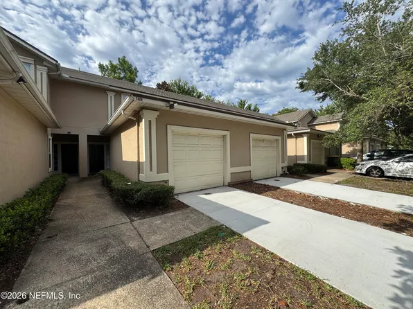 7806 Melvin Rd, Jacksonville, FL 32210