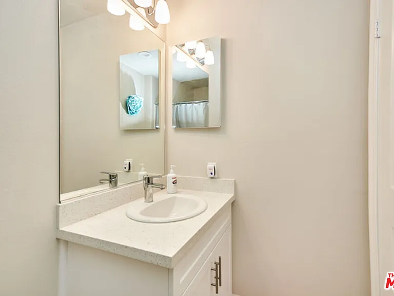 9831 Alburtis Ave #37 — Photo 6