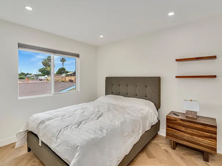 5050 Gardena Ave #5048 — Photo 10