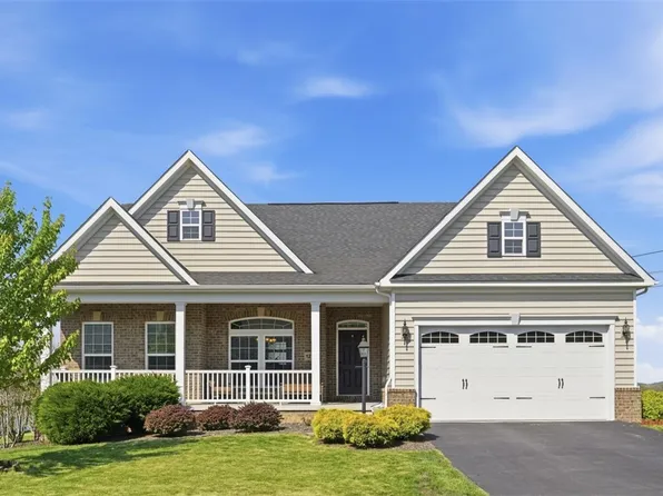 127 Olivia Ave, Mars, PA 16046