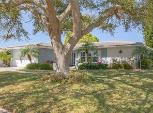 14433 Mooring Dr, Seminole, FL 33776