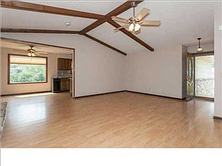 5th image of 212 N Cedarwood Dr