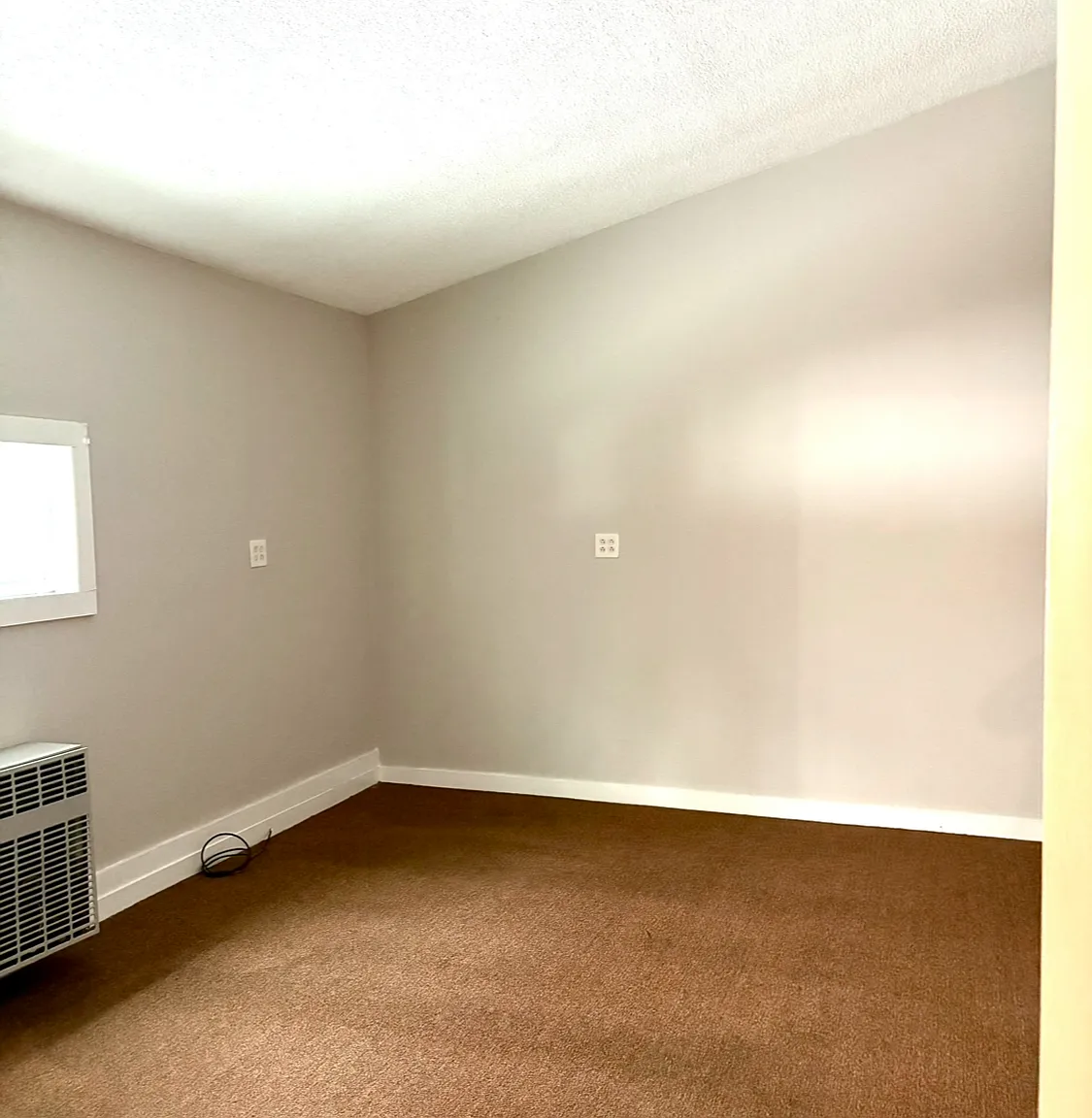 1 bed, 800 sqft, $950 — Photo 3