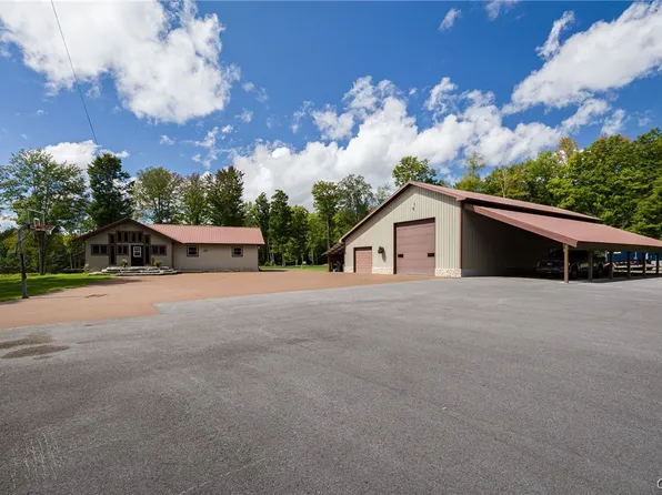 5117 Pleasant Valley Rd, Brantingham, NY 13312