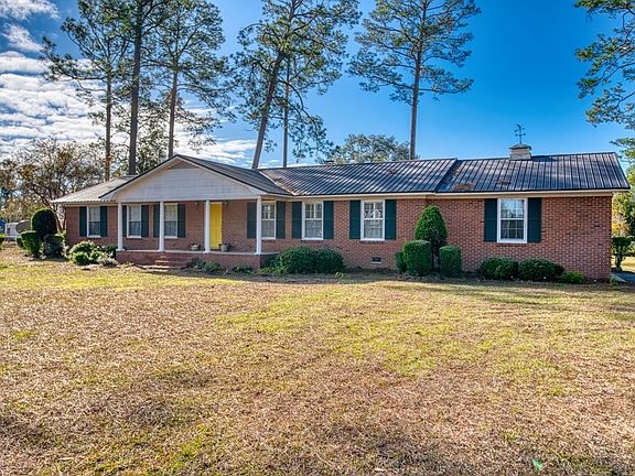 2nd image of 3910 Glen Meade Dr